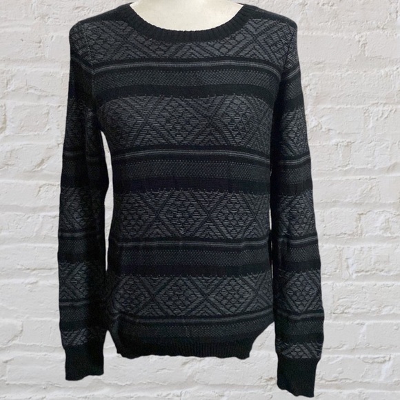 Mossimo Black & Gray Soft Knit Sweater - Picture 1 of 15